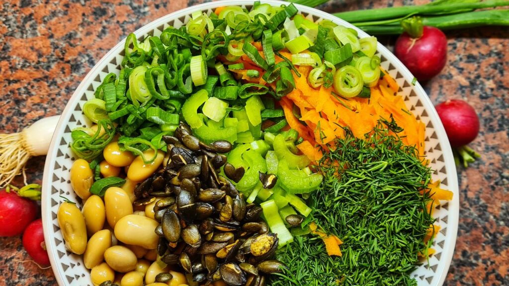 crunchy chickpea salad